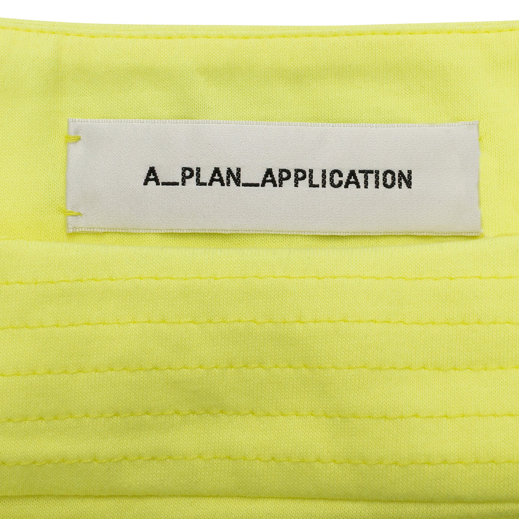 NEON YELLOW QUILTED CROP TOP