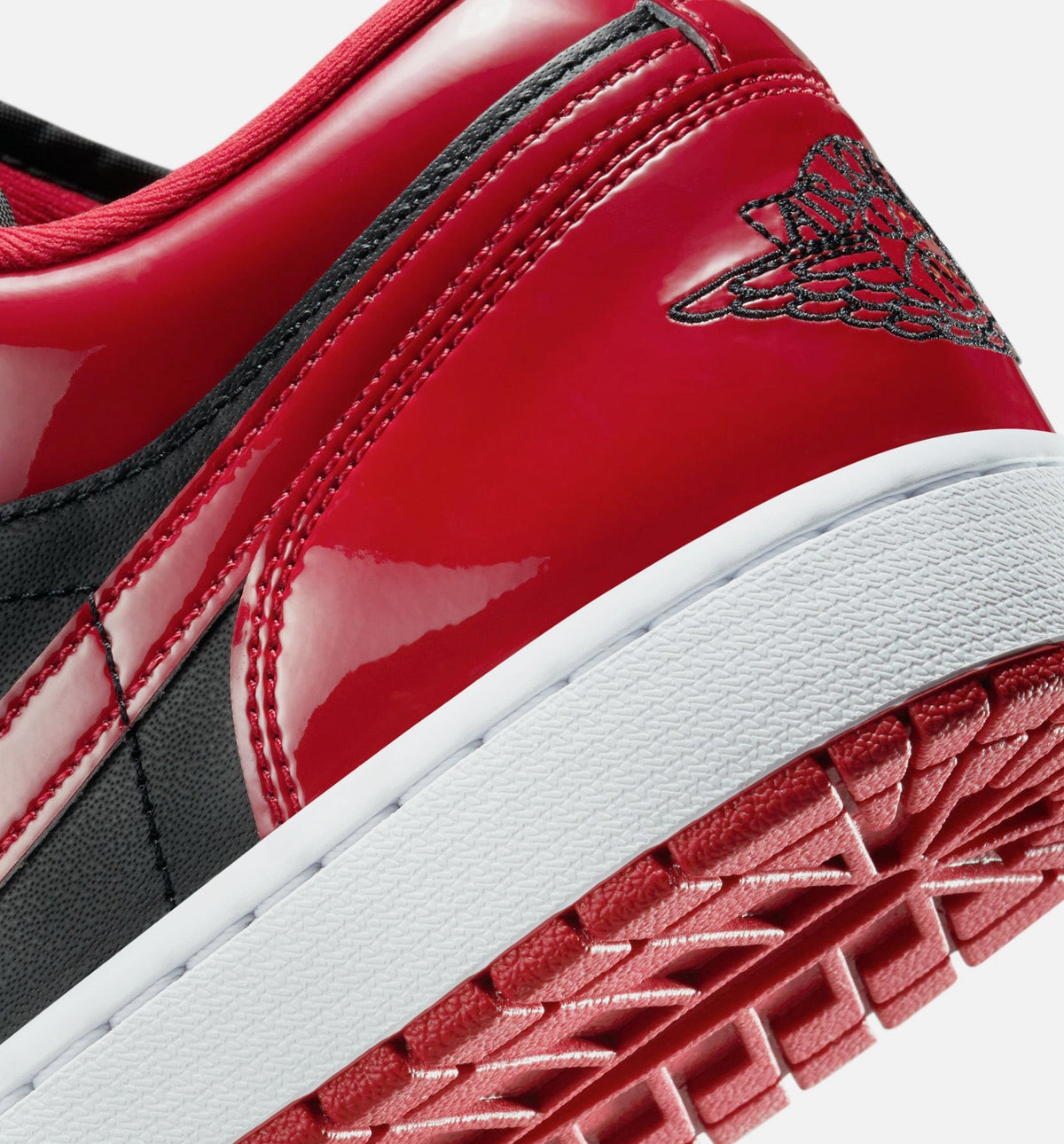 Air Jordan 1 Low SE Men's Lifestyle Shoes - Black/Varsity Red/White