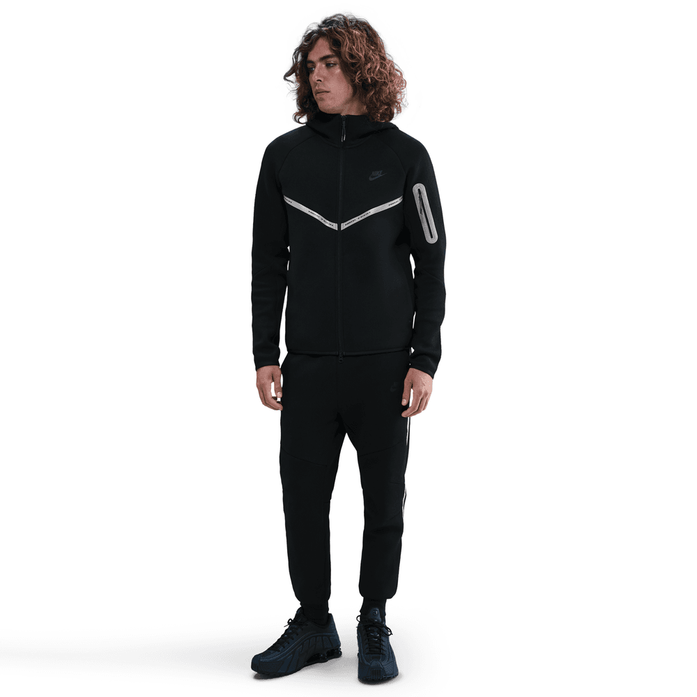 Nike Tech Fleece Zip-Up Hoodie